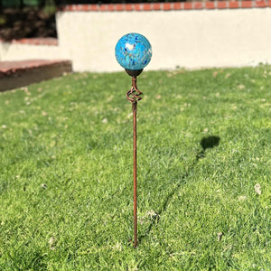 Solar Pearlized Honeycomb Glass Ball Garden Stake with Metal Finial in Light Blue, 4 by 31 Inches | Exhart